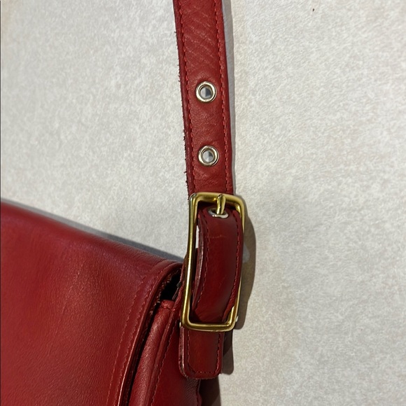COACH Red Leather Shoulder Bag - Picture 9 of 16